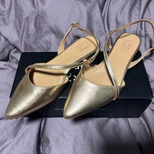 Naturalizer womens Hawaii Pointed Toe Slingback Flats